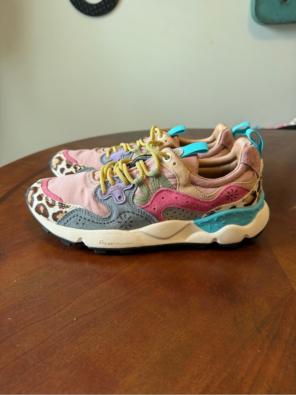 Flower Mountain Yamano 3 Suede Sneakera Women’s Size 8 Pink Animal Print Shoes
